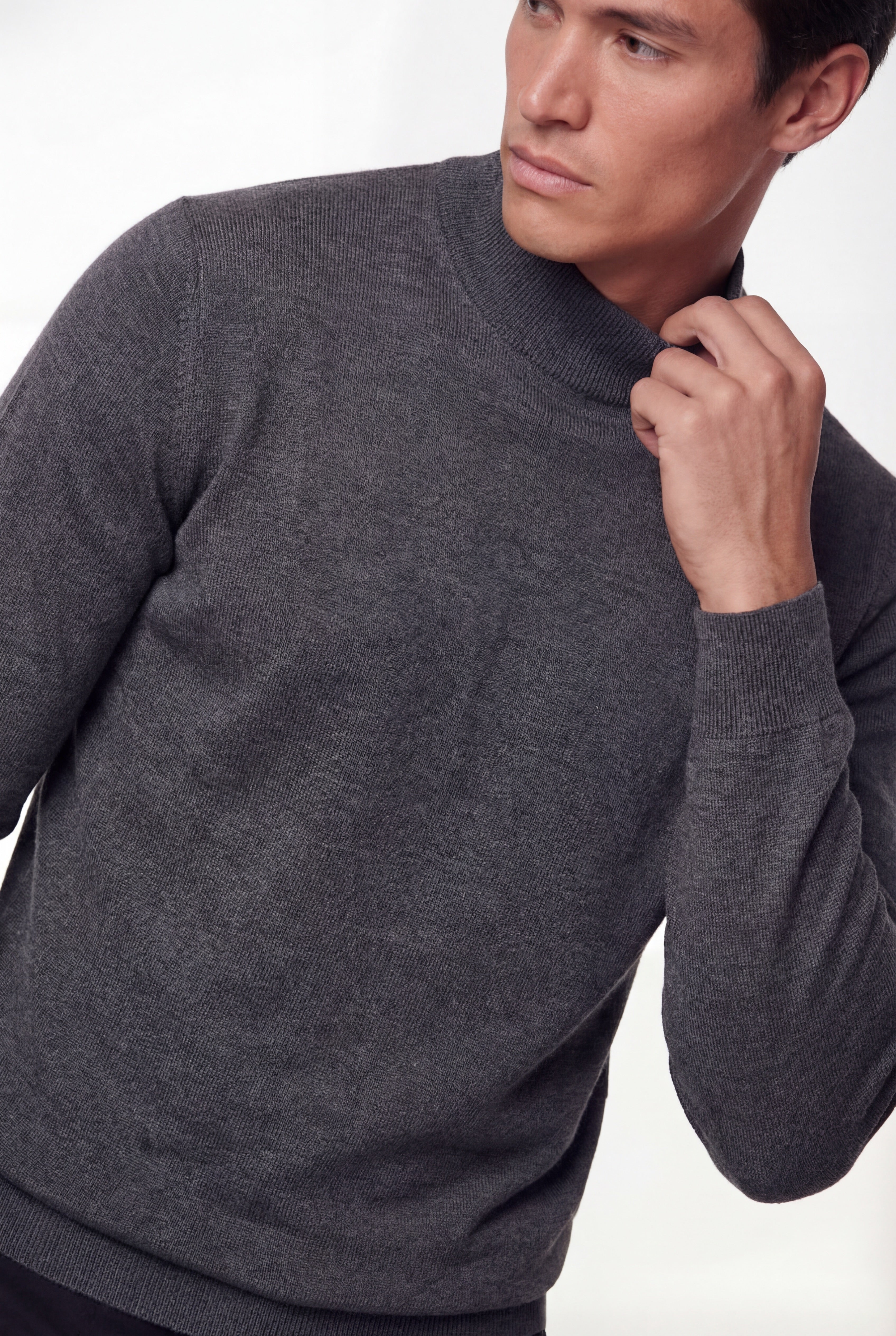 Mock Neck Knit Sweater – Anthracite Grey – Super Fine Merino Wool